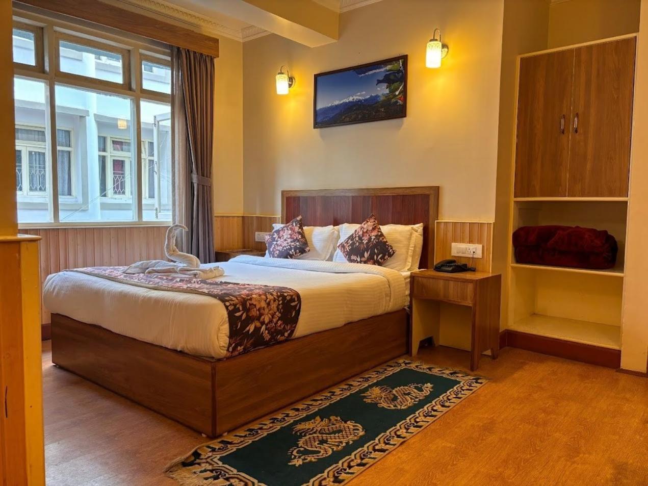 Hotel Serenity Taksa Palace Darjeeling  Exterior foto